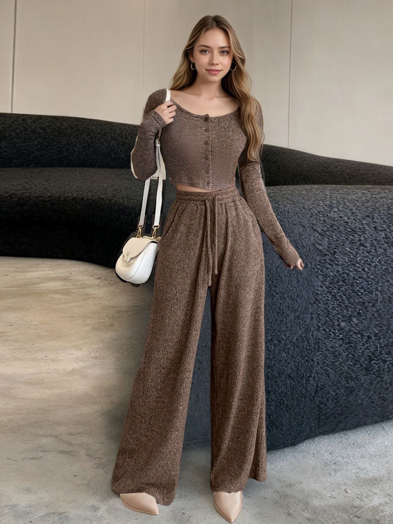 bf260302-3057-4c34-9658-ae7f577a240c-Max